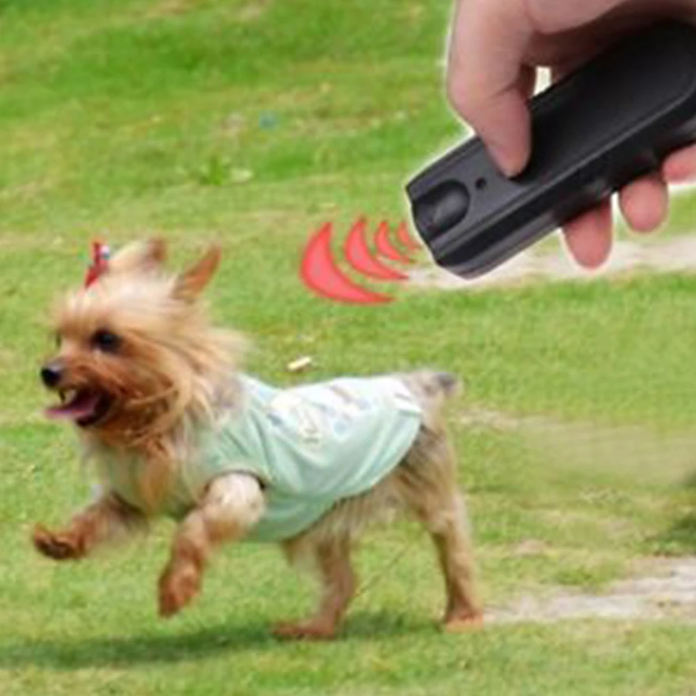 1Pcs Ultrasonic Dog Repellers Anti Bark Control Stop Barking Away Dog Training Repeller Device