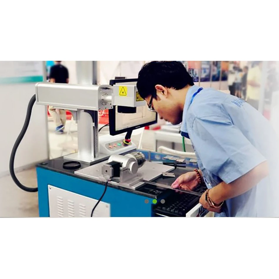 110*110มม.30KW 1064mn เลเซอร์แกะสลักเครื่องแกะสลักโลหะพลาสติกเครื่องหมายเหล็กแกะสลักเครื่อง