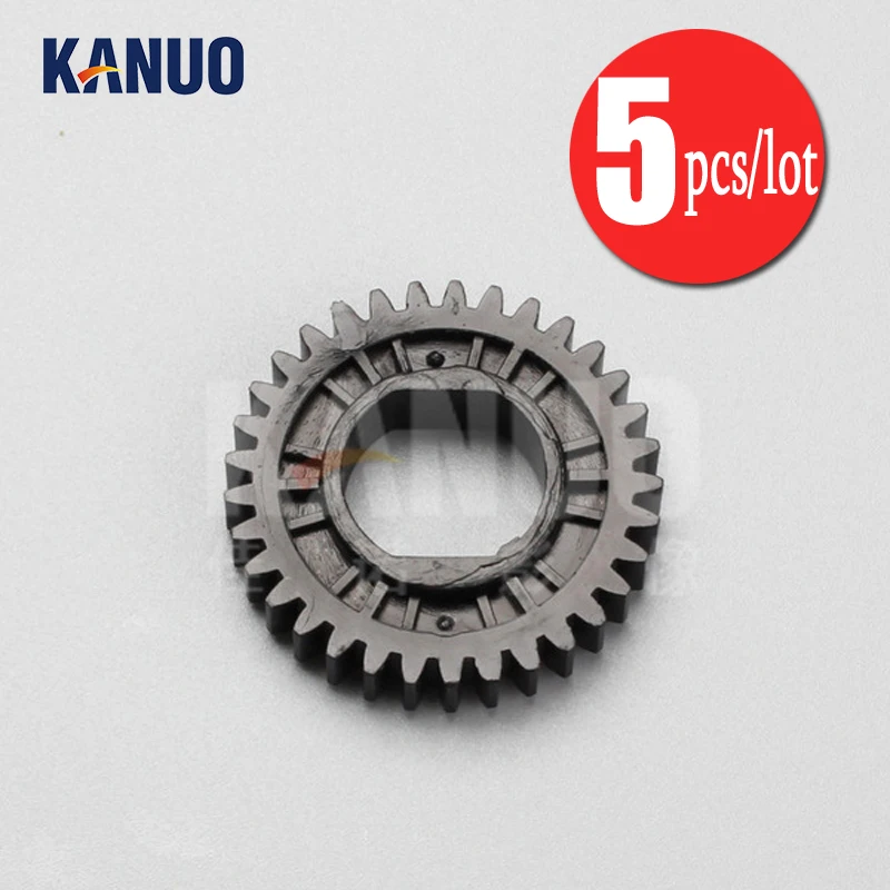 

A035160 A035160-01 Gear 33T for QSS 2600/2601/2611/2901/3000/3001/3011/3021/3201/3202/3203 minilabs (5pcs/lot)