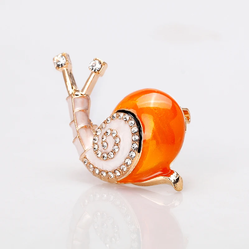 Fashion Enamel Cute Snails Insect Brooches Pins For Women Men Crystal Lovely Animal Party Coat Dress Suit Jewelry Kids Gifts