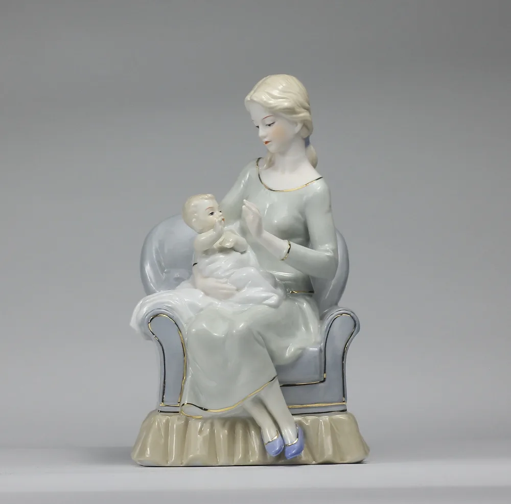 

Nostalgic Porcelain Mother and Infant Sculpture Decor Ceramic Motherliness Statuette Craft Ornament Present for Mom and Birthday