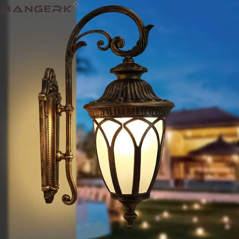 

Vintage Outdoor Wall Lamp Europe LED Porch Lights Waterproof Rust Aluminum Lighting Sconce Wall lamps Garden Balcony Fixtures
