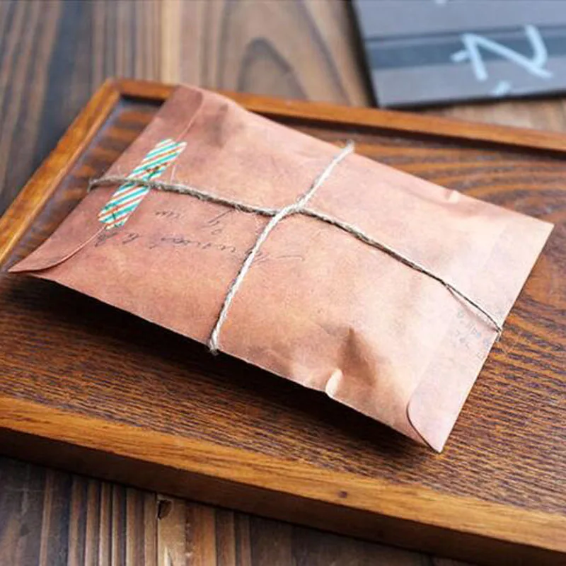 10pcs/lot Retro Style Brown Kraft Paper Envelope Postcard Invitation Letter Stationery Paper Bag Vintage Air Mail Gift Envelope