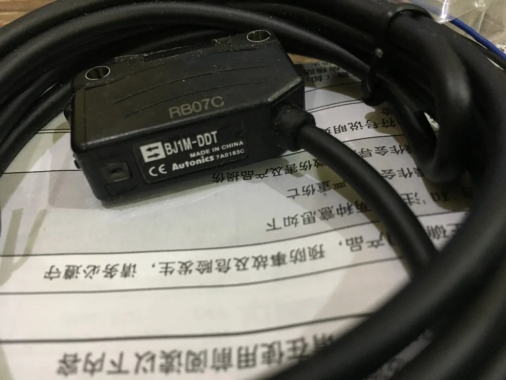 new original BJ1M-DDT  Autonics  photo sensor