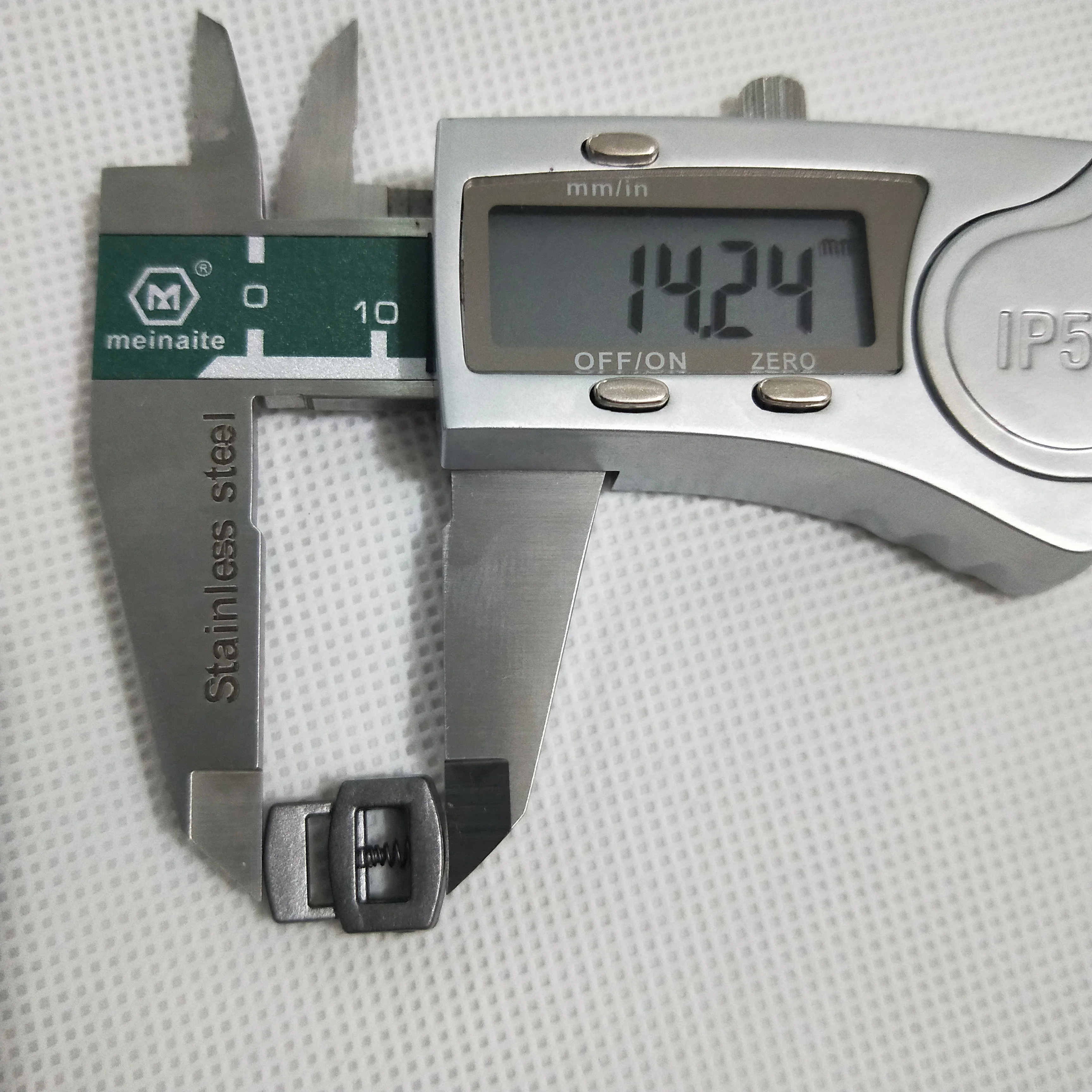 100pcs Gold/Black Tone Metal Stopper Spring Toggle Buckle Cord Locks Claps Drawstring Stops End Button Single/Double holes Clasp