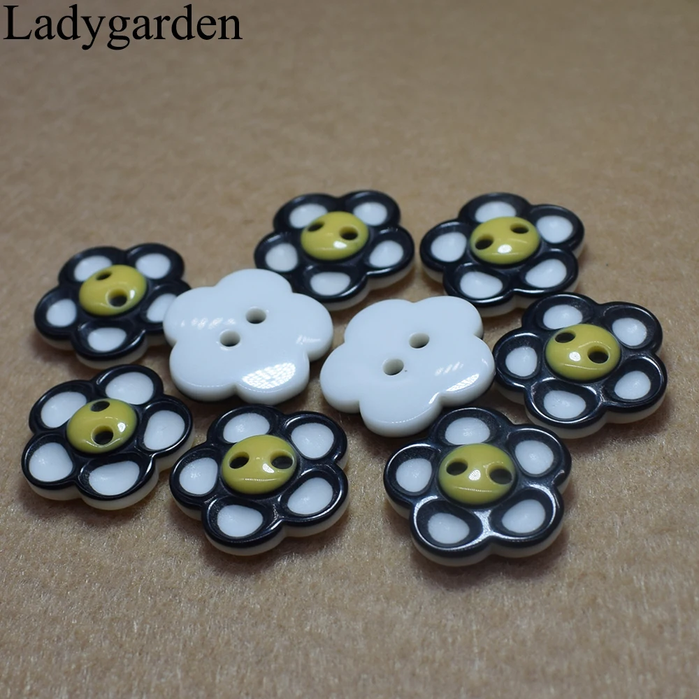 10PCS 17/20/25/30MM Cartoon Flower Buttons for Kids Baby Clothes Button Sewing Accessories Handmade Scrapbooking Decoration