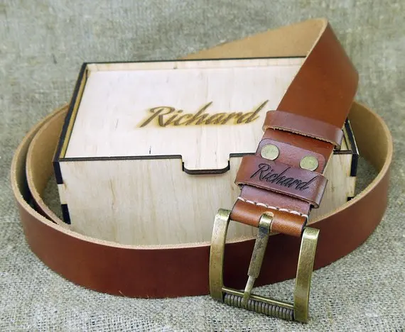 

Personalized engraved mens Leather belts new year Gift for husband Groomsman Dad Birthday Valentine's day presents gifts belts