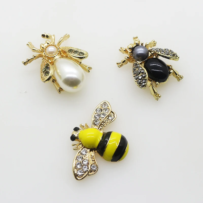 ZMASEY New Fashion Bee Alloy Buttons 5Pcs/Lot Mix Color Flatback Brooches Handwork Sewing Clothing Button Beautiful Decoration