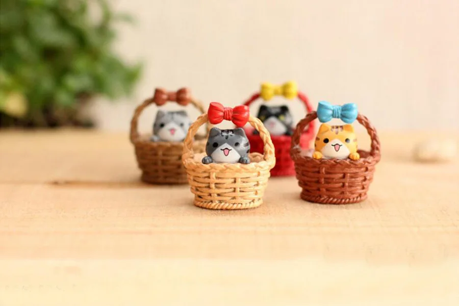 20pcs Animal 4 Designs Cats in the Basket Fairy Garden Miniatures Decorations for Terrarium Moss Bonsai Flowerpot Home Craft