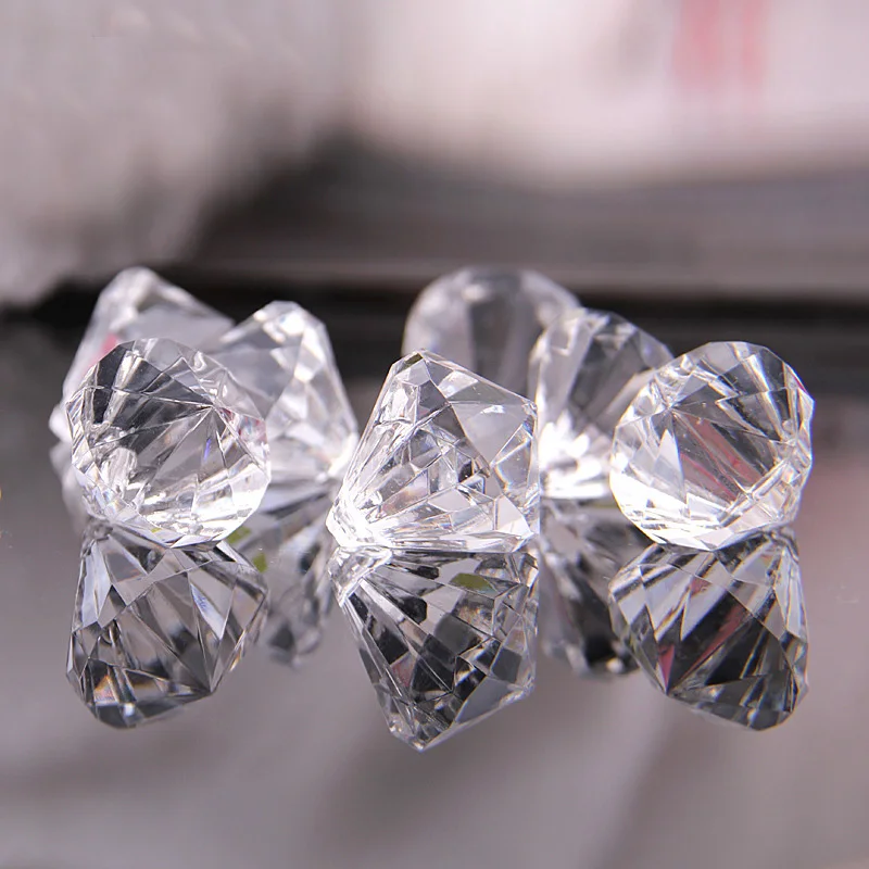 Hot Selling 30pcs/lot,Grade A Clear 25*26mm Acrylic Crystal Diamond Balls Hanging Pendants Wedding Party Bar Home Decoration