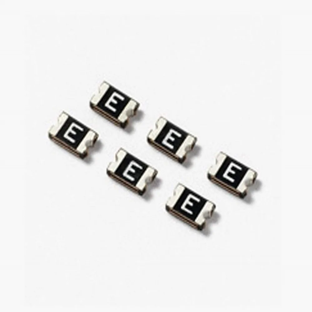 100 ピース/ロット 0805 1206 1812 0.05A/2A/0.1A/0.2A/0.5A/0.75A/1.1A/2A SMT SMD リセット可能なヒューズ PPTC ポリスイッチ自己回復ヒューズ