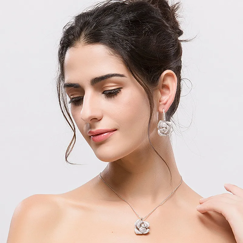 FXLRY New Design Romantic White CZ Cubic Zircon Flower Drop Pendant Necklace And Earrings Jewelry Set Jewelry