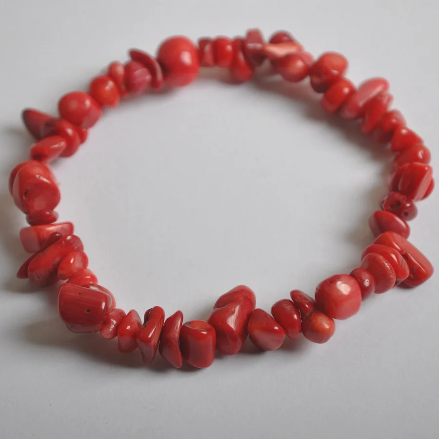 Lucky Chip Beads Red Sea Coral Stretch Bracelet 8 Inch Jewelry G667