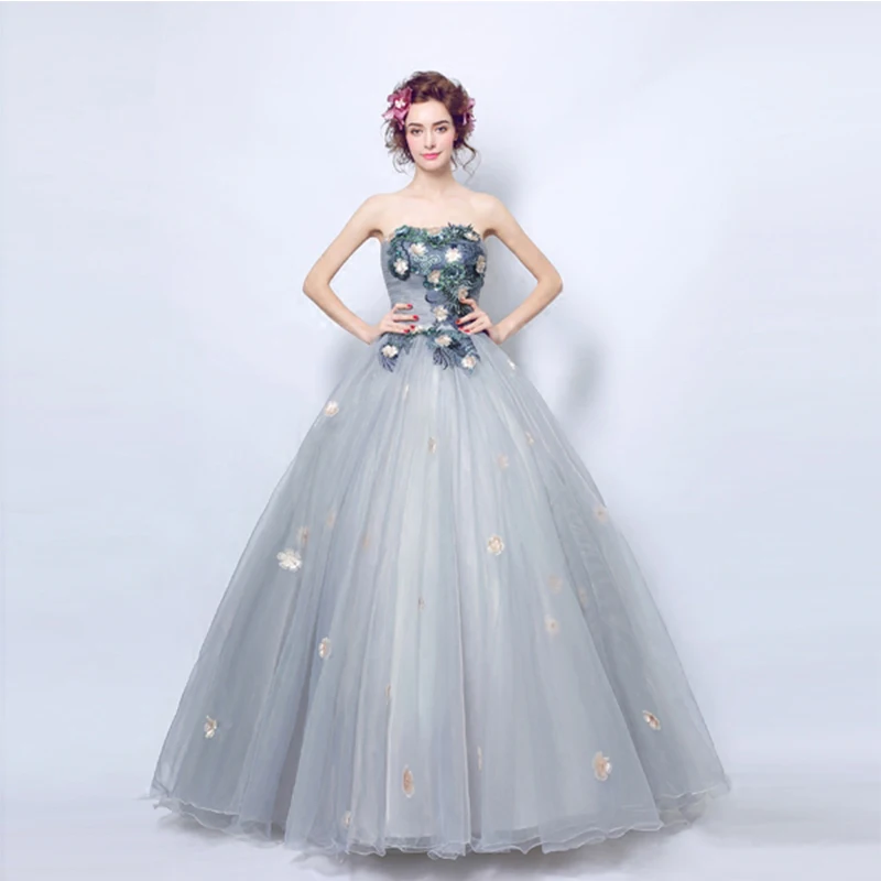 

Smoke Gray Quinceanera Dresses Strapless 3D Appliques Flowers Puffy Ball Gowns Princess Vestido 15 Anos Quinceanera Gowns