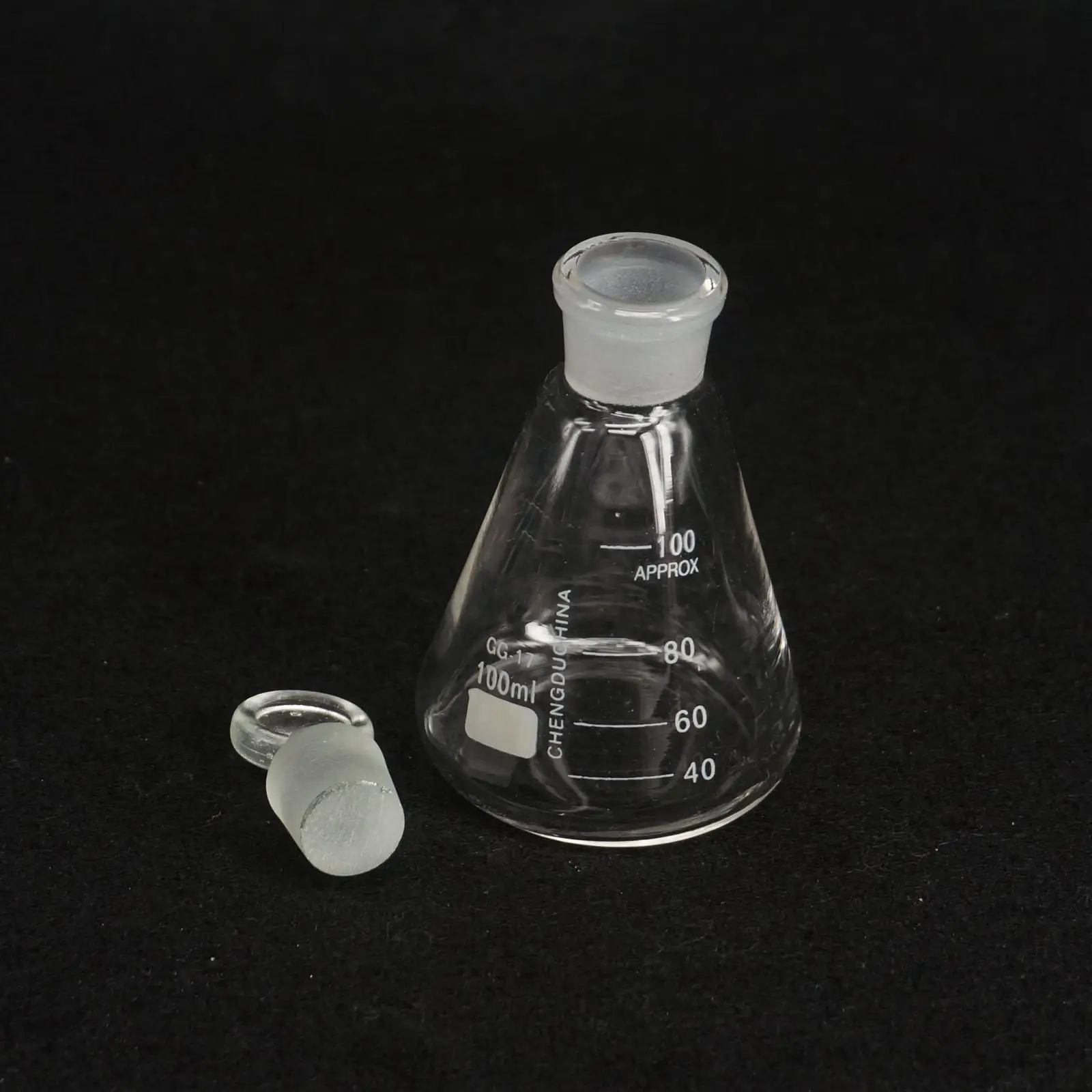 Frasco cónico erlenmeyer do vidro de borosilicate do laboratório 100ml com rolha moída