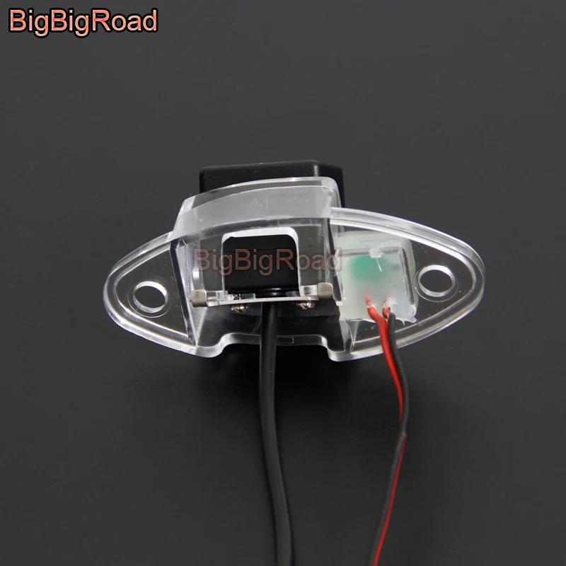 

BigBigRoad Car Intelligent Dynamic Trajectory Tracks Rear View Backup Camera For Buick Enclave 2008 - 2016 For GMC Yukon Tahoe