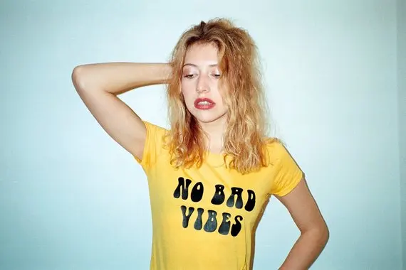 

Sugarbaby No Bad Vibes T Shirt Vintage T Shirt 70's Shirt Peace and love Woodstock Peace T Shirt Unisex Fashion Tops Drop ship