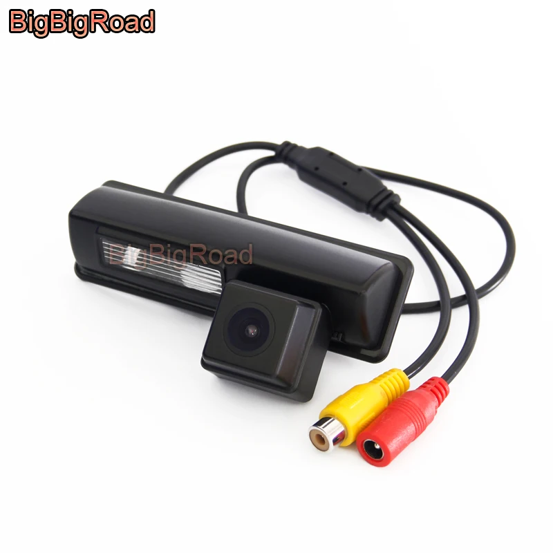 BigBigRoad Car Rear View Parking CCD Camera Night Vision Waterproof For Lexus ES300 ES330 (MCV30) / HS250h HS 250h (ANF10)