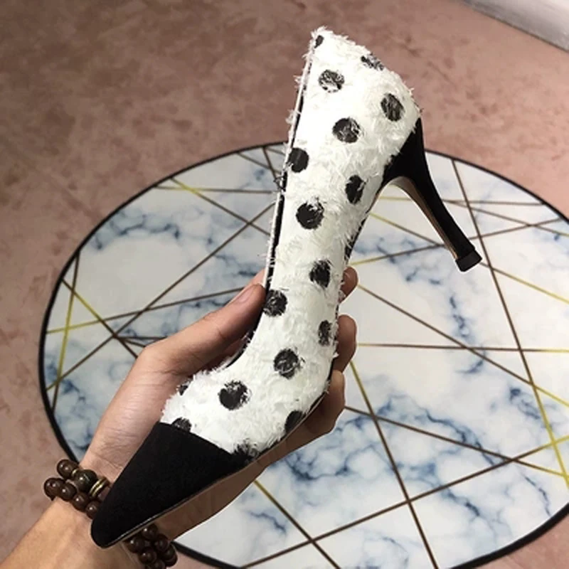 

Sexy Women Polka Dot Fluff Leather Kitten Heel Women Pumps Slip on Black Pointed toe Female Single High heel Party Pumps