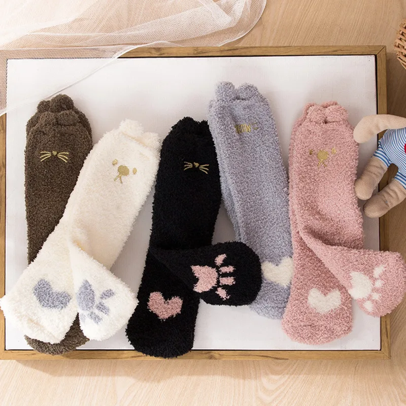 

Cartoon Embroidery Kitty Beard Cute Fluffy Ears Woman Japanese Harajuku Socks Winter Thickening Coral Velvet Floor Socks Female