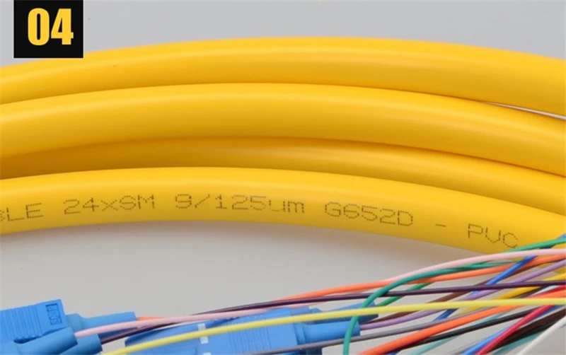 SC أسلاك التوصيل المصنوعة البصرية 24 النوى الملونة 1.5mtr 9/125um SM 0.9 مللي متر كابل الألياف مع سترة صفراء حزمة نوع ضفيرة مصنع ELINK