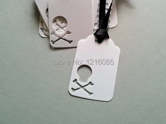 

Pirate Skull and Crossbones Gift Tags package Blank Favor Tags Blank Thank You Tags wedding birthday party Favor Tags