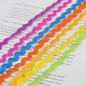 Ric Rac Zick Zack Spitzen -Trimmband, Multi -Farben, Terylen -Band, Patchwork -Handwerksdekoration, Neuankömmlinge, 15 Richter pro Stück, 8mm 6 Hauptverkäufe besticktes Gorgungsband - №6