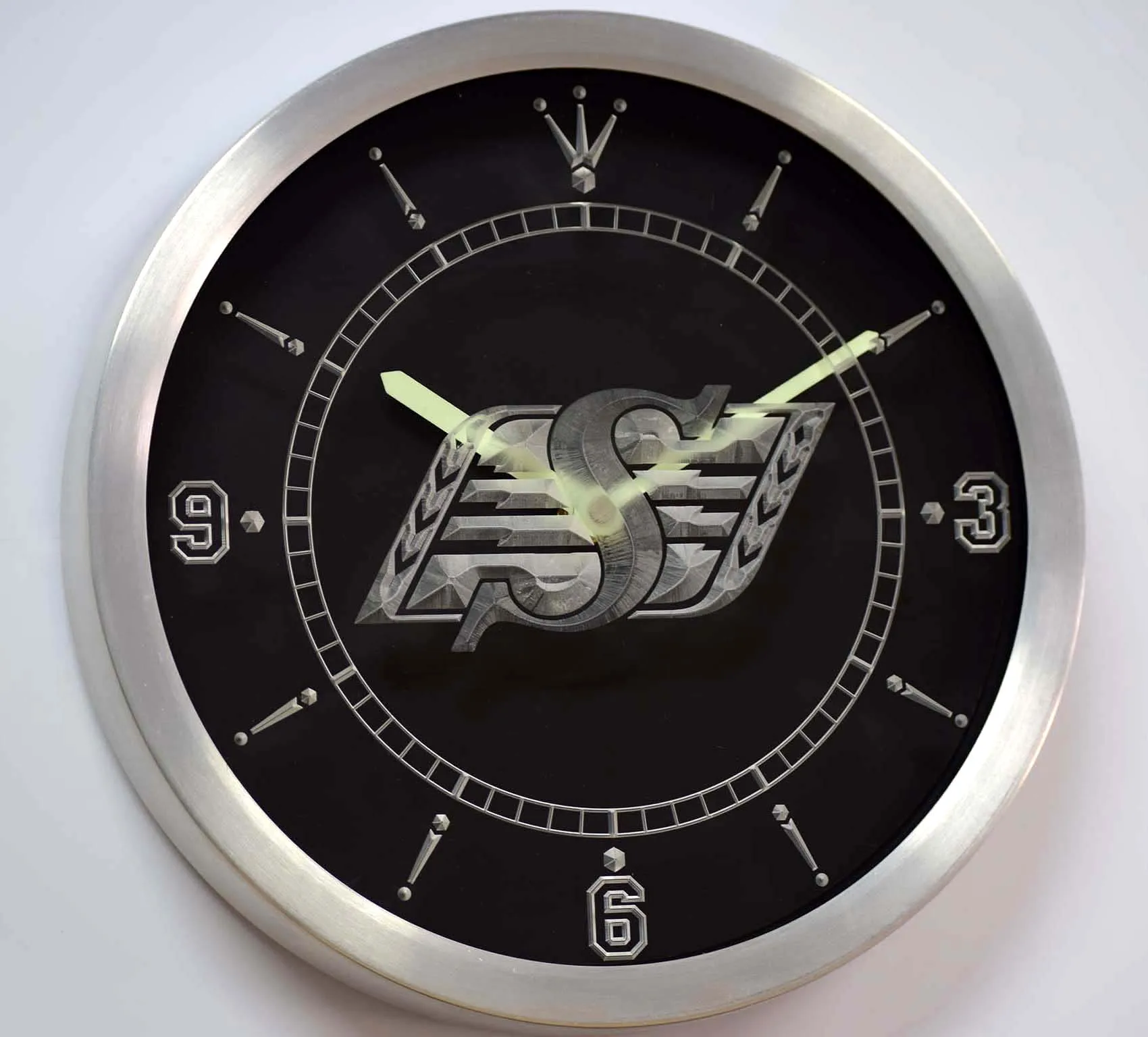 nc-tm113 Saskatchewan Roughriders Neon Light Signs LED Wall Clock