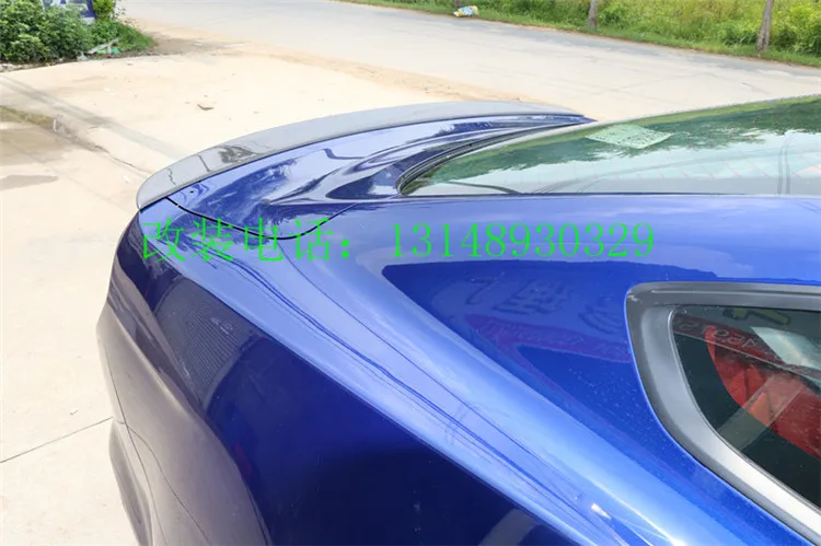 Fit for FORD MUSTANG 2015 CMH    modified carbon fiber rear wing rear spoiler wing     part: carbon fiber rear  spoiler    Mate