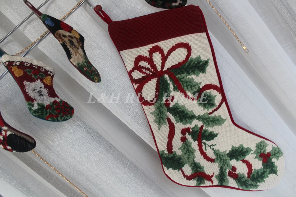 

Free Shipping Christmas Needlepoint Socks Hand knotted Merry Christmas Stocking Socks 28X43CM