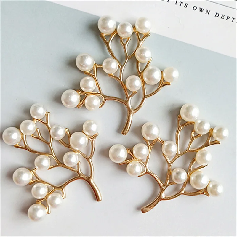 10 Pcs/Lot Alloy Creative Gold Pearls Leaf Pendant Buttons Ornaments Jewelry Earrings Choker Hair DIY Jewelry Accessories