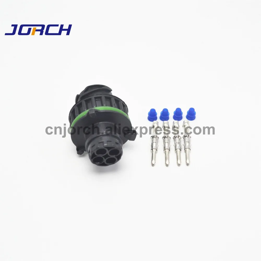 5sets 4Pin HOWO A7 odometer spee with sheath Car oil exploration railway round connector 1-967402-1