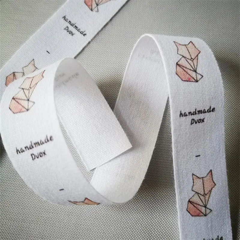 1000 pcs per roll free shipping custom garment cotton labels/washable label/customized tags/clothing printed labels/custom logo