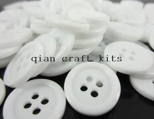 1000 pcs Putih putaran Resin Jahit Tombol Scrapbooking-15mm bermata 4 lubang halus sentuh D25