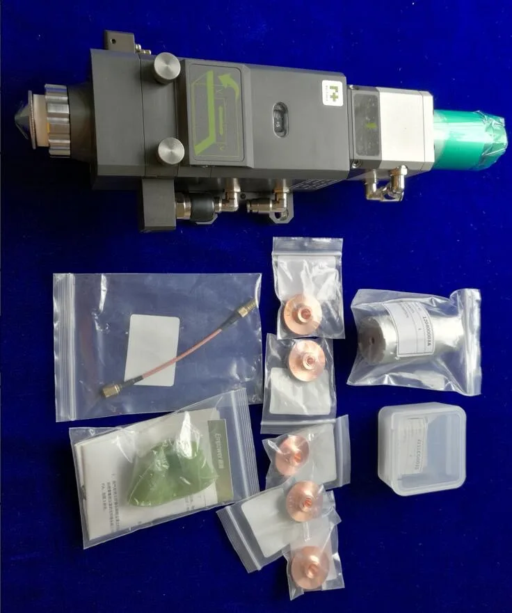 Raytools BT240sレーザ切断ヘッド
