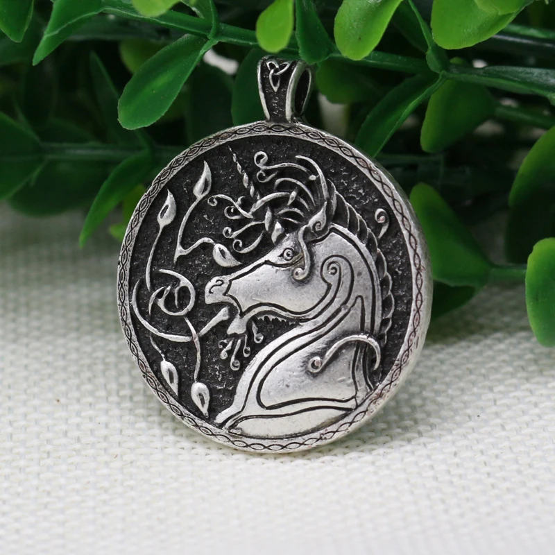 10pcs wholesale celt symbol animal Unicorn pendant  men Necklace  Pendant Norse Viking Jewelry