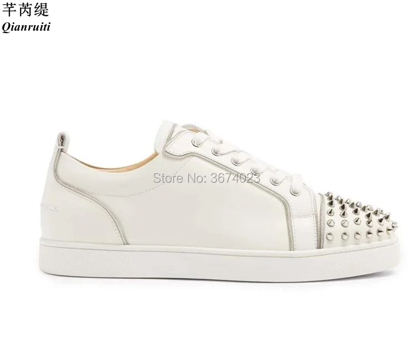 

Qianruiti Party Shoes Men Spike Sneakers Low Top Flat Shoes Rivets Round Toe Casual Shoes Male Trainers White Black