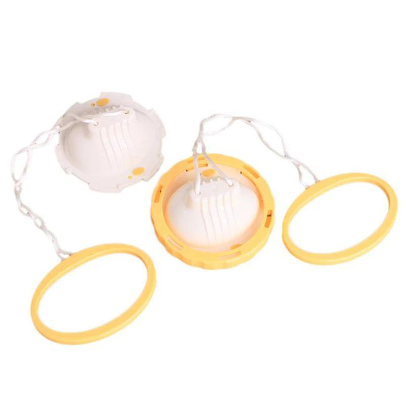 1Pc Creative Cyclone Golden Egg Maker Egg Shaker Scrambler Egg Yolk White Mixer Hand Kitchen Gadget