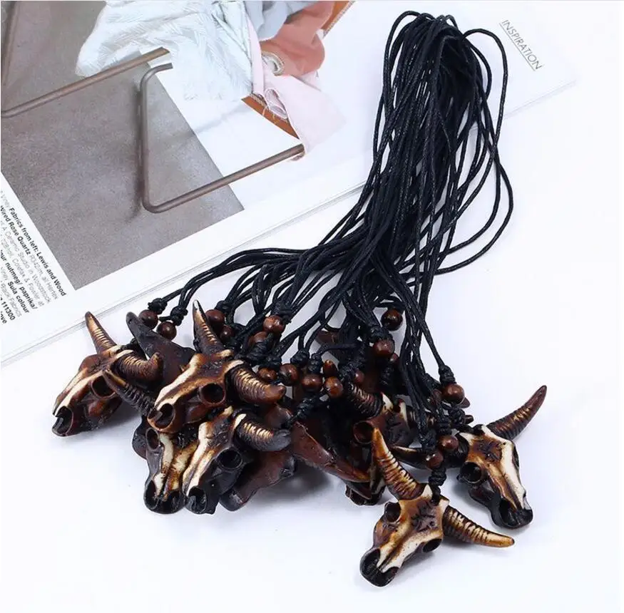 Vintage Ethnic Biker Bull Skull Goat Head Necklace Male Pendant Necklaces Cow Pagan Pendant Retro Leather Resin Neclace Men