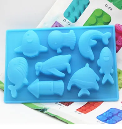 BakeBear Silicone Chocolate Mold, 8 Ocean Styles Whale Dolphin Penguin Fishes Chocolate Candy Mold Ice Cube Mould