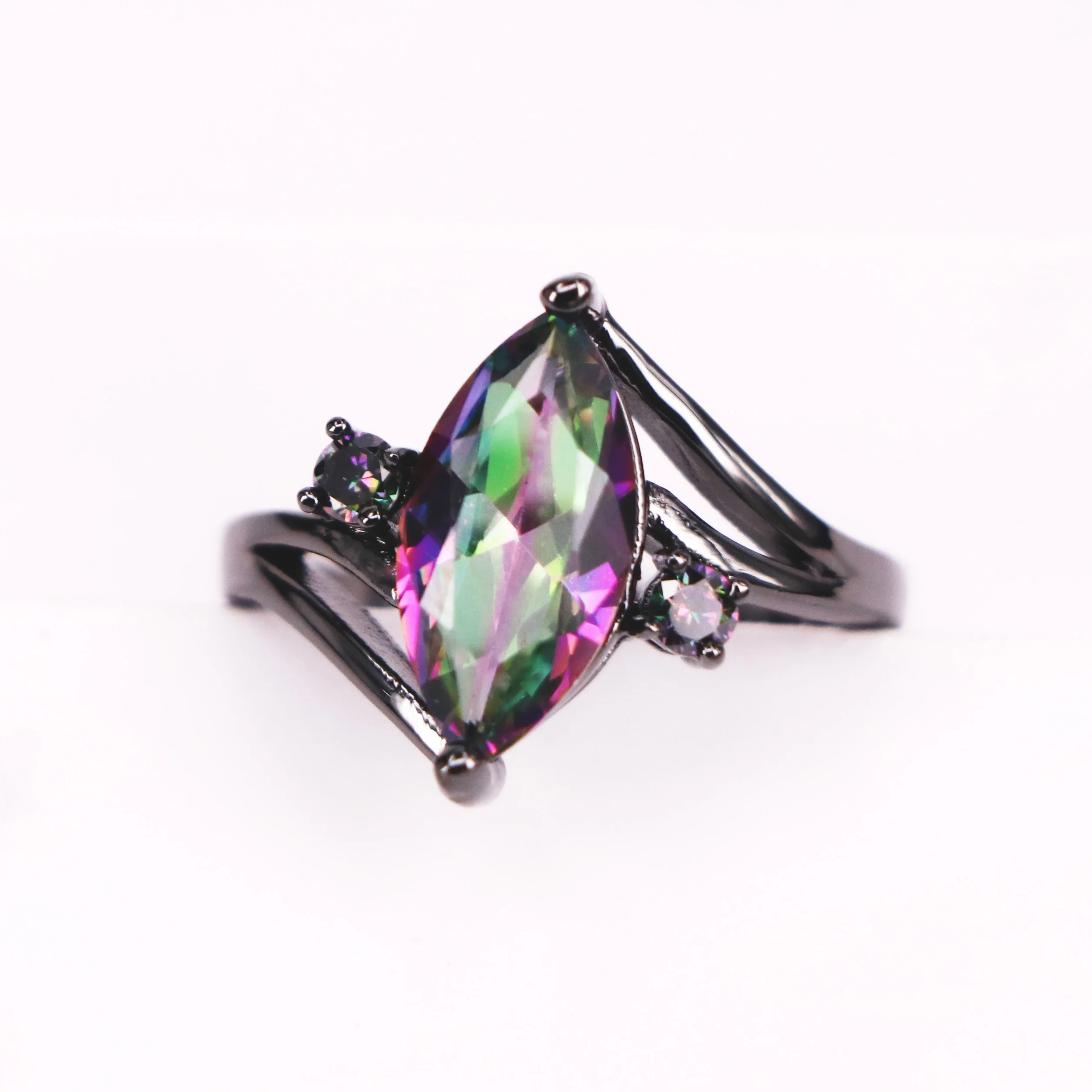 

JLR-2034 Hot Sale Black Gold Filled AAA Rainbow Crystal White Zircon Fashion Jewelry For Women Cocktail Ring