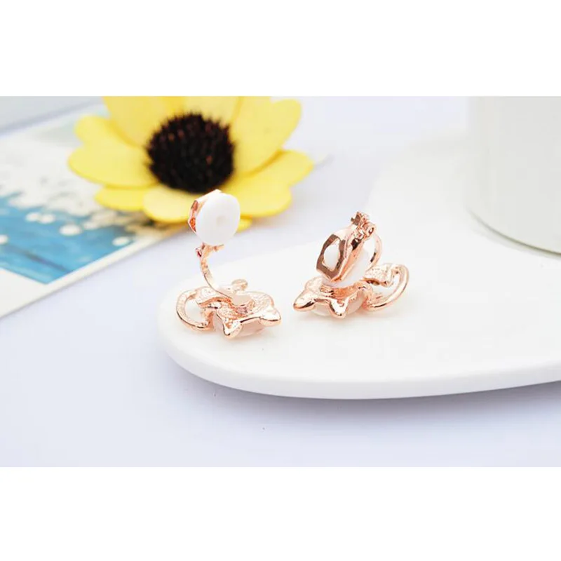 Grace Jun Korea Style Fashion Rhinestone Opal Small Cat Clip on Earrings for Girls Party Wedding Luxury Without Pierced Earrings