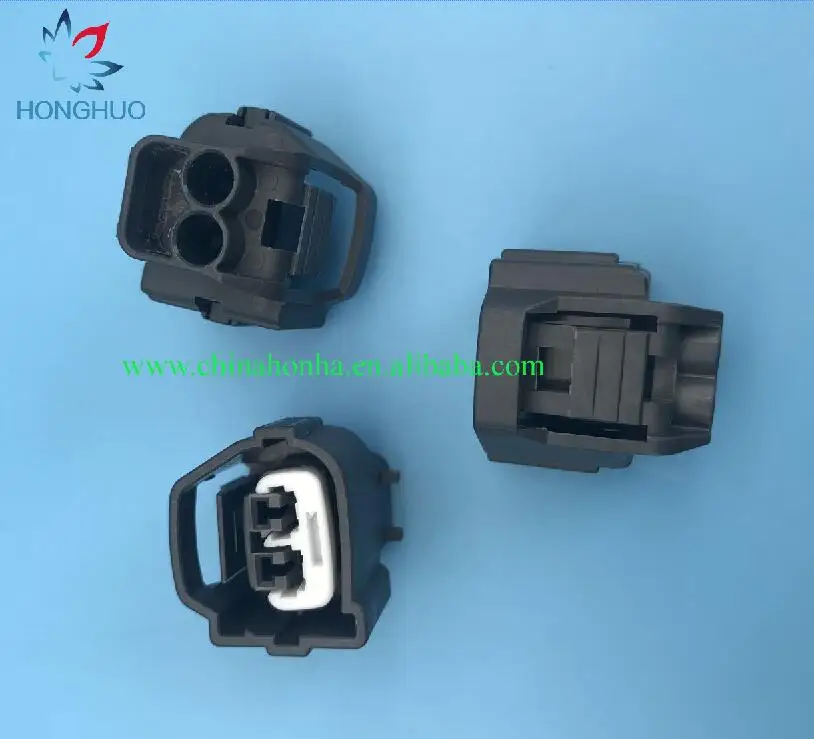 50/100 pcs Crank Cam Position Angle Sensor Connector 2 Pin Auto Plug 90980-10899 7283-7020-10