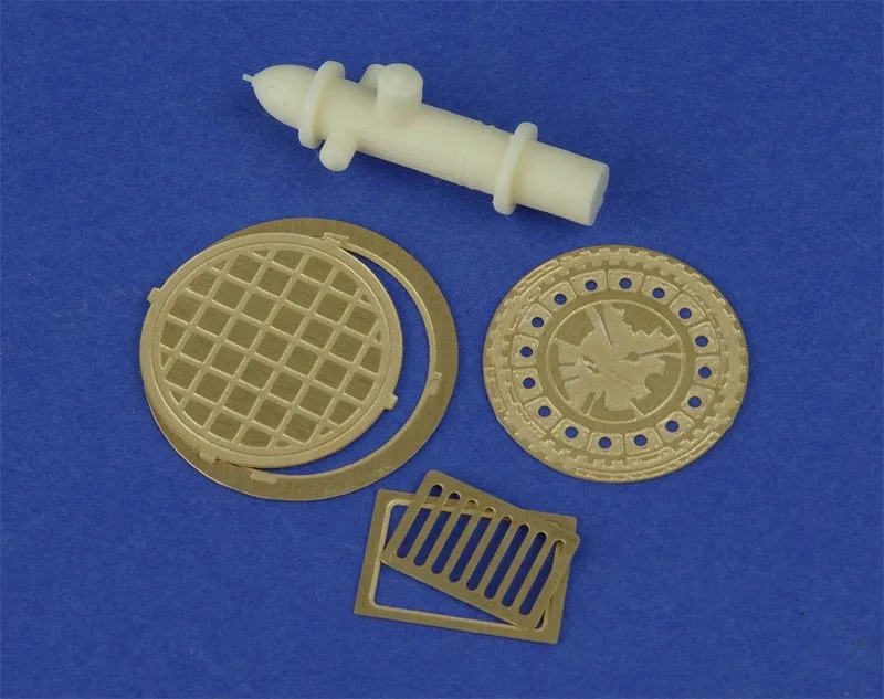 1/35  Drainage, Manhole Covers and Fire Hydrant 1 Set Resin Model Accessory