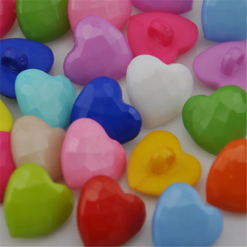 50/100pcs 14mm Cute Heart Plastic Button lot Mix color PT51