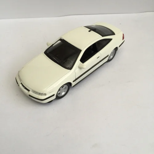 Classic 1:43 delprado 1995 opel calibra boutique kids toys Model toys for children bulk 