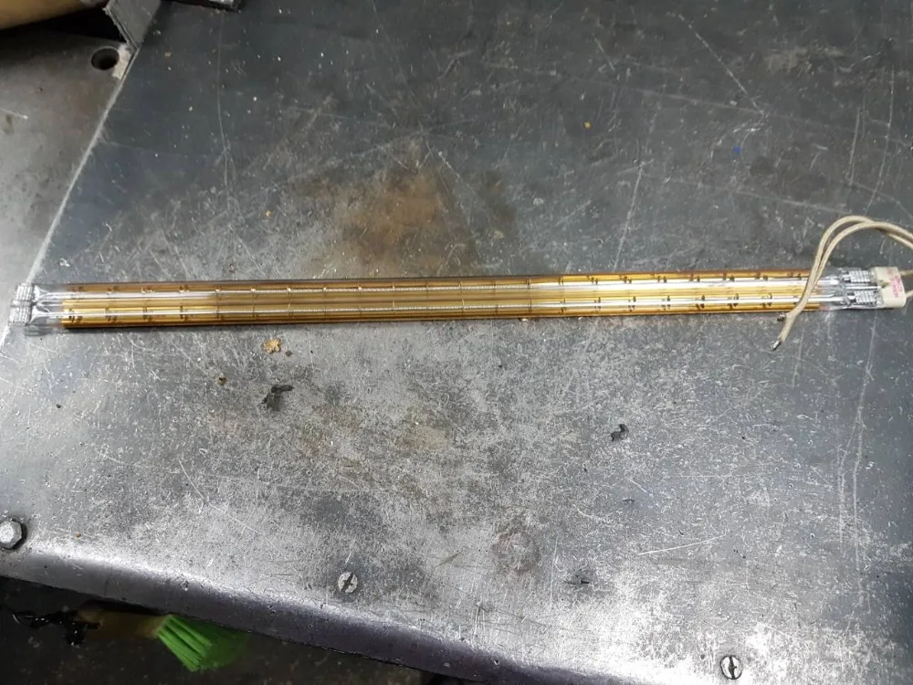 Twin Infrarood Korte Golf met Gouden Coating IR Kachels voor Plastic Lassen