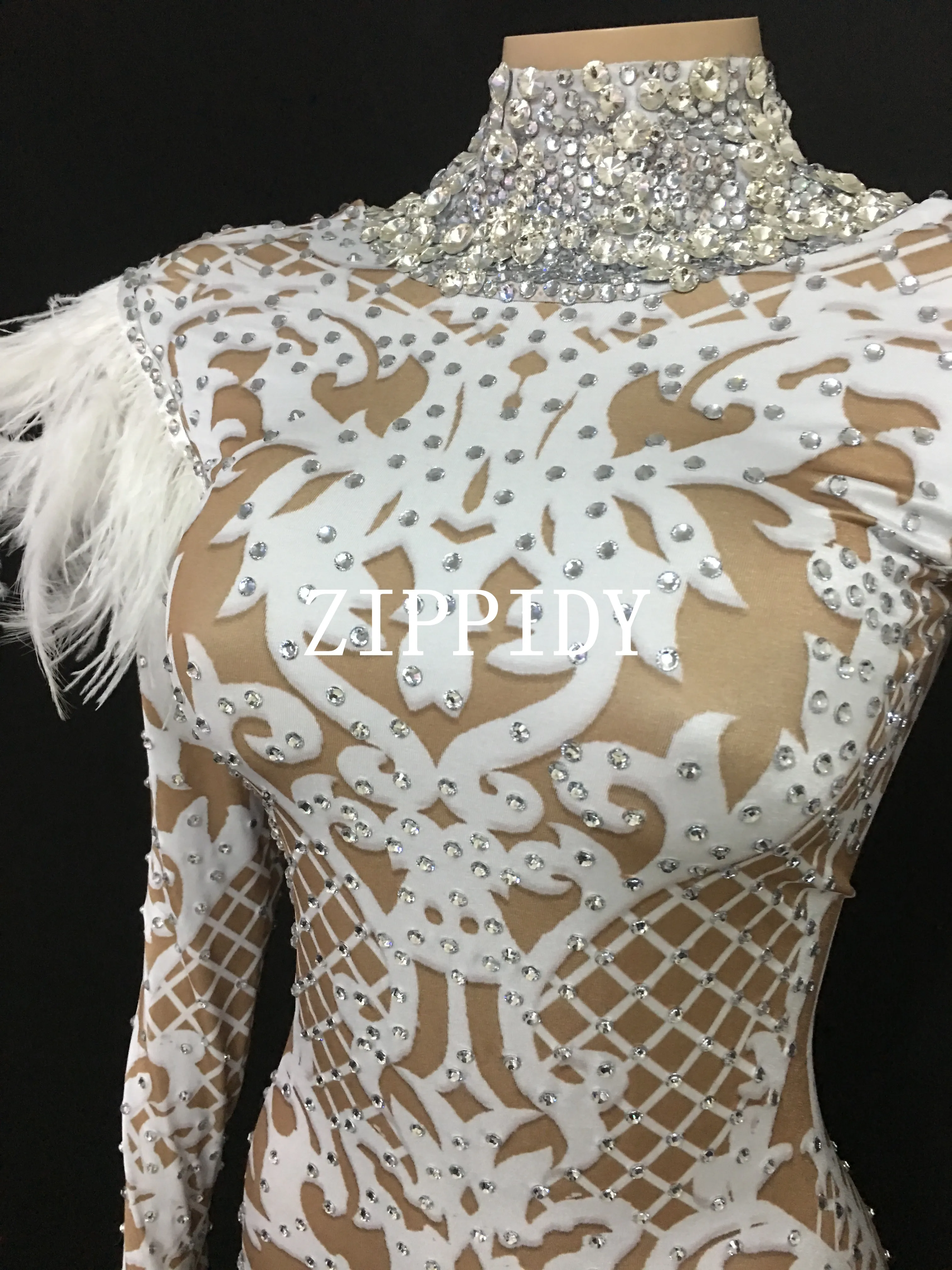 White Feather Shoulder Rhinestone Long Train Dress Women Evening Costume Prom Celebrate Big Tail Dresses Women Party Wear Dress