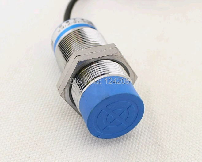 

Inductive proximity switch sensor LJ30A3-15-Z/AY PNP Three wire NC Diameter 30mm