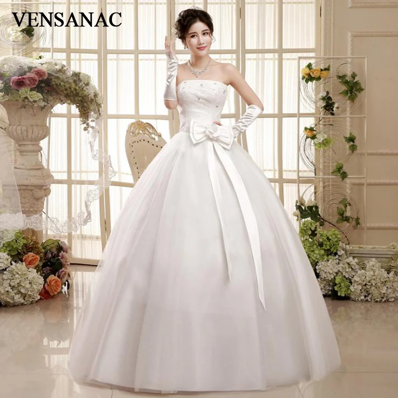 

VENSANAC Pleat Crystal Strapless Lace Appliques Ball Gown Wedding Dresses 2018 Sequined Flowers Bow Sash Bridal Gowns